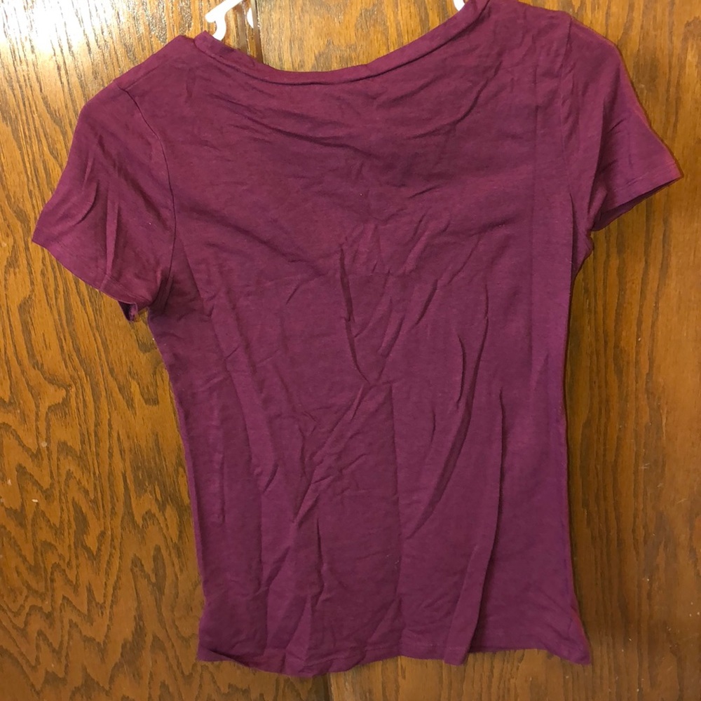 Basic Maroon V Neck - Picture 2 of 3